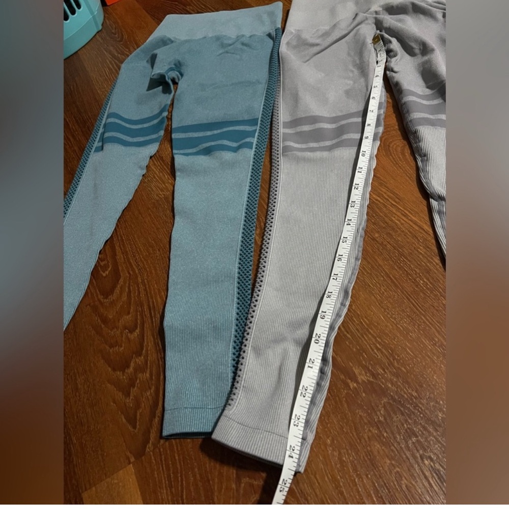 3 PAIRS! - Bombshell leggings bundle - 3 PAIRS! - Picture 6 of 8